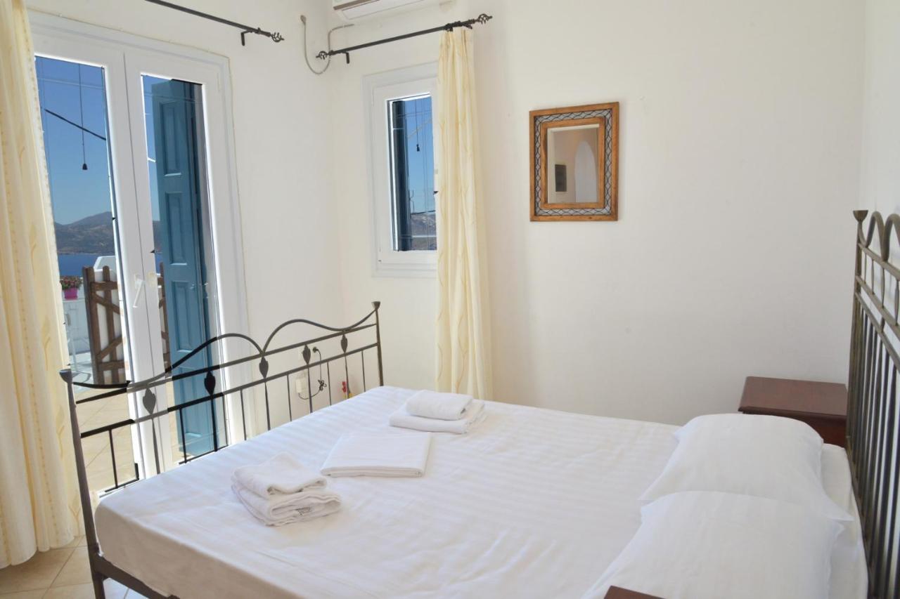 Trypiti Sea View Apartment Bagian luar foto