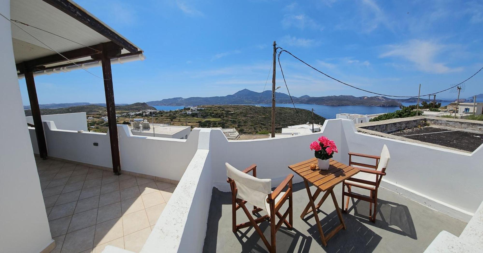 Trypiti Sea View Apartment Bagian luar foto