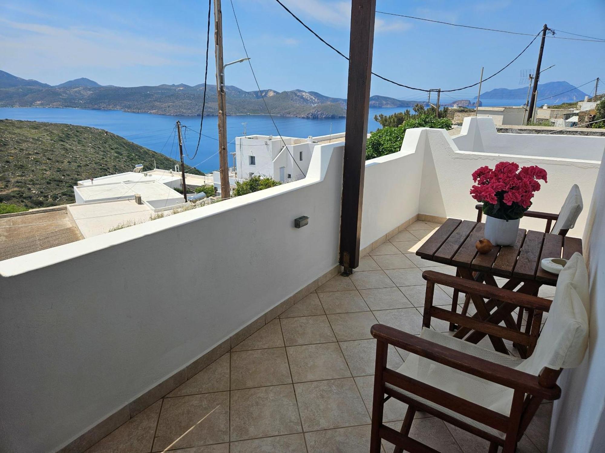 Trypiti Sea View Apartment Bagian luar foto