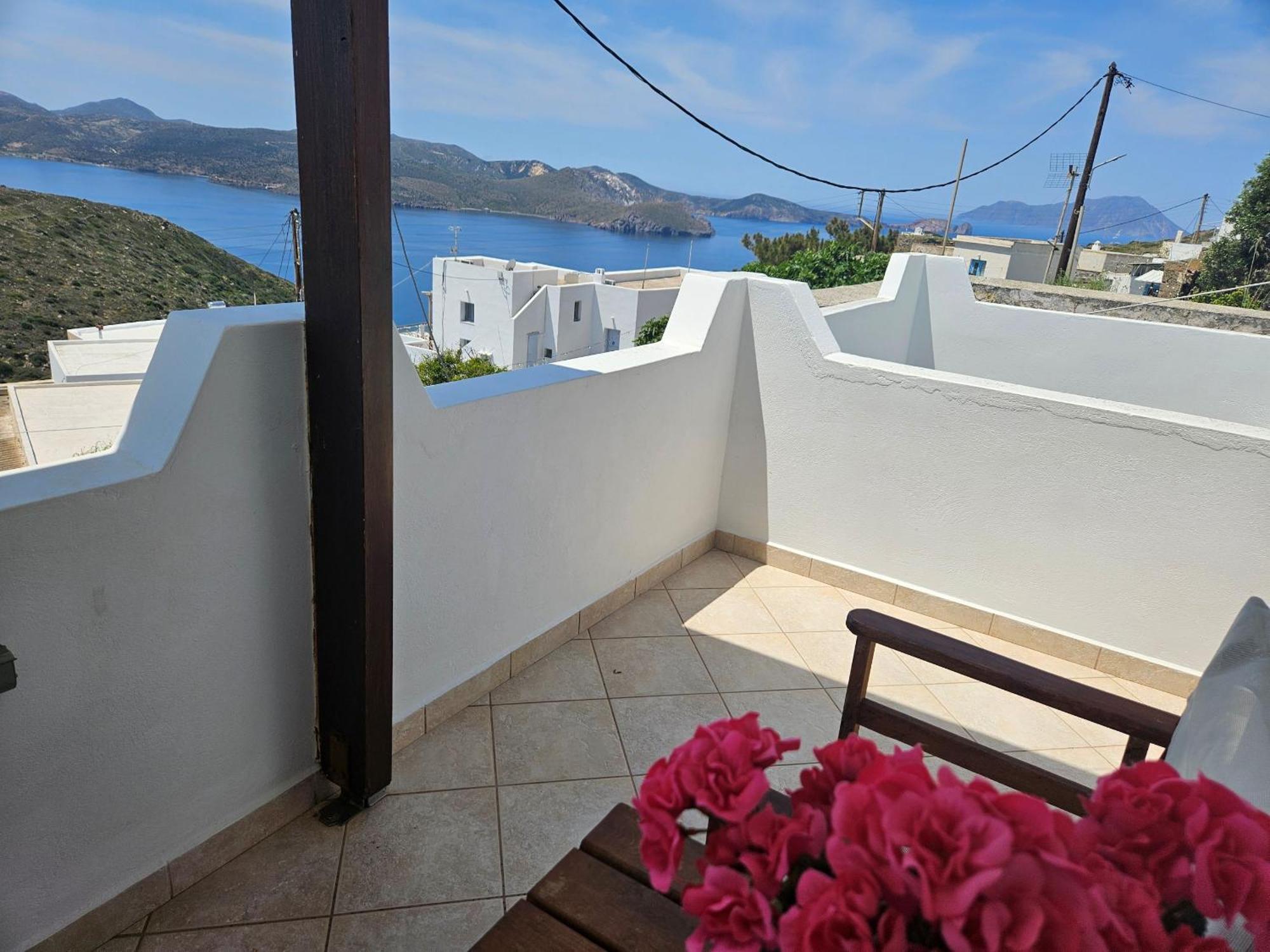 Trypiti Sea View Apartment Bagian luar foto