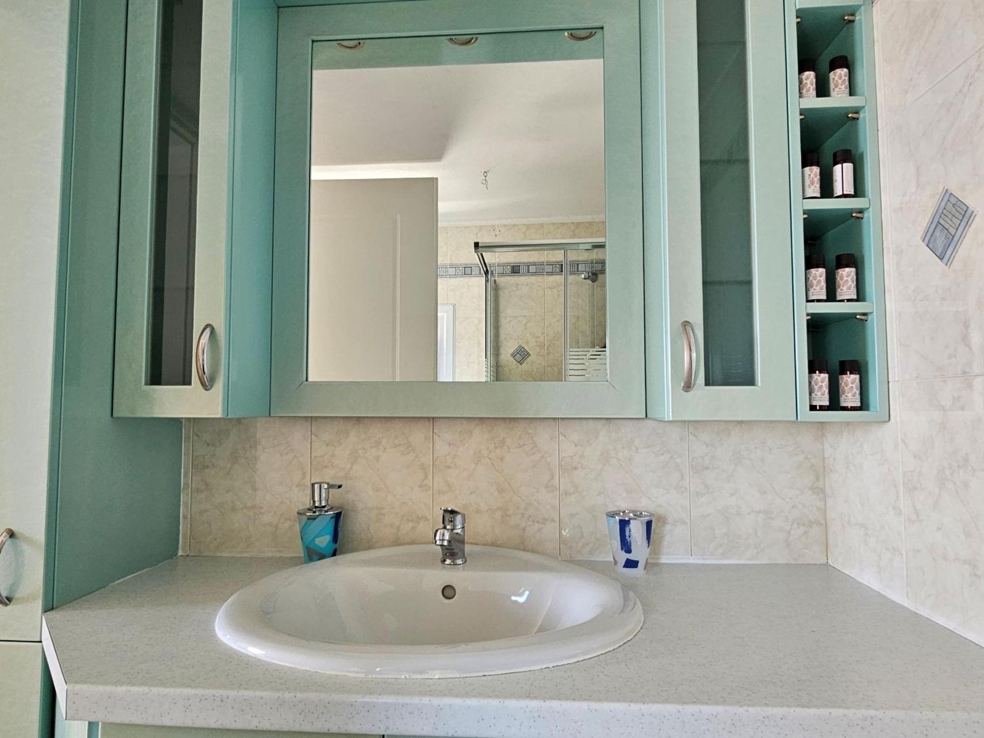 Trypiti Sea View Apartment Bagian luar foto