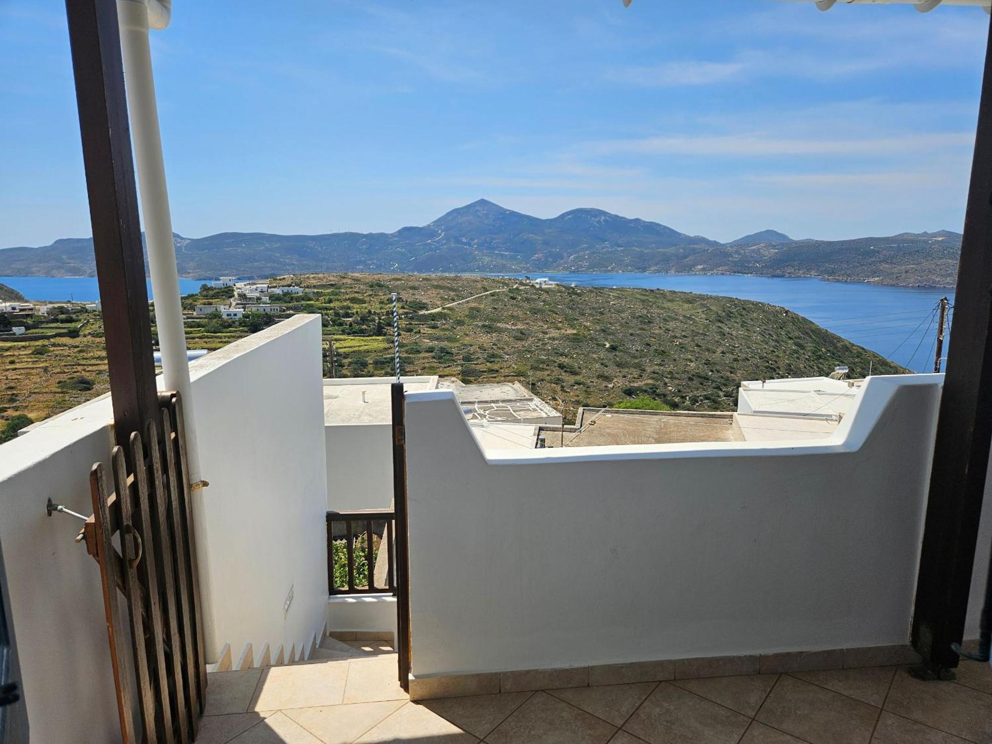 Trypiti Sea View Apartment Bagian luar foto